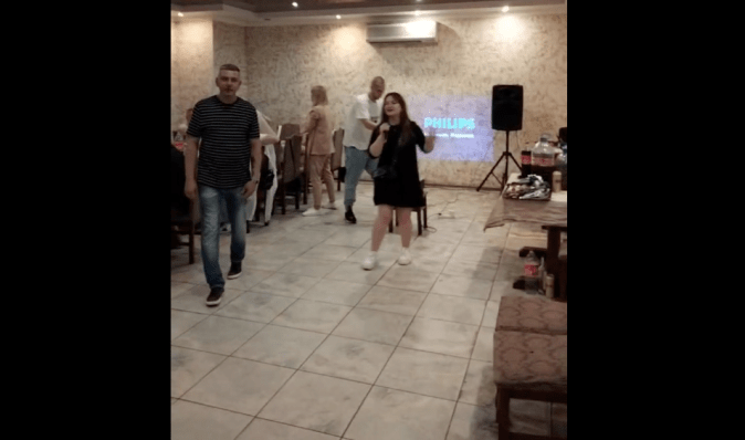 "Принесли свою музику": у Києві в кафе розгорівся скандал через пісні Лепса (відео)