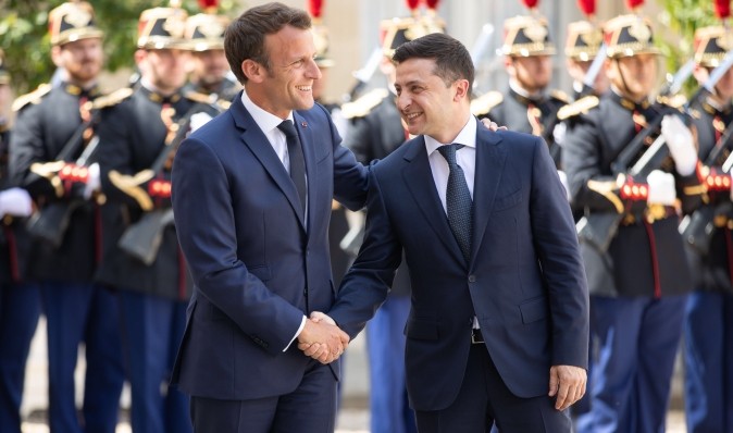 Хоче вплинути на Росію: Франція змінила думку щодо вступу України до НАТО, – ЗМІ