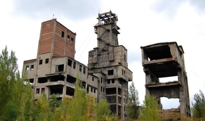 Мобілізують шахтарів: РФ ліквідує на Донбасі майже усі шахти, — Гайдай (відео)