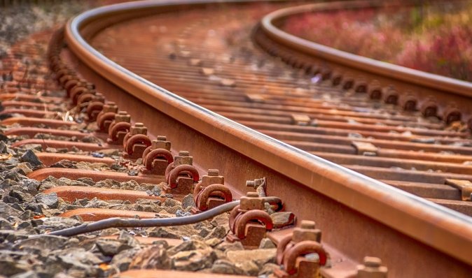 Новый путь, старые рельсы: готова ли Украина отказаться от железной дороги советского стандарта