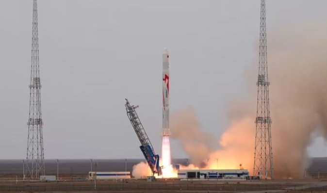 Як тобі таке, Ілоне Маск. Китай випередив SpaceX і успішно запустив першу у світі ракету на метані (відео)