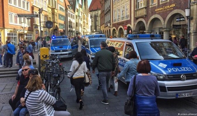 Наезд на толпу в Германии: полиция не видит исламистской подоплеки