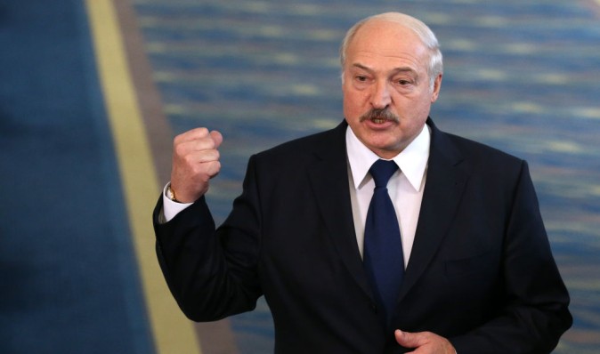 "Нехай моляться": Лукашенко заявив, що ображені "вагнерівці" могли б "вломити" по Польщі