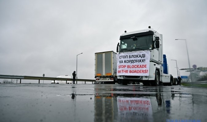 Польща домовиться з фермерами про припинення блокади кордону з Україною – ЗМІ