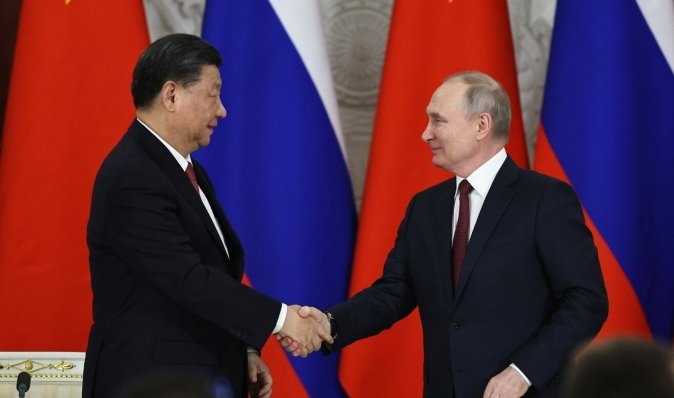 Удар по сотрудничеству: Китай резко поднял цены на поставку грузов в РФ, — СМИ
