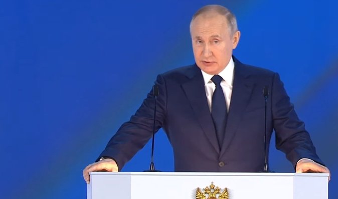Путін повідомив про рішення йти в президенти РФ, — росЗМІ