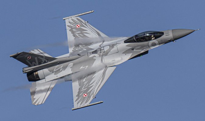 F-16 бросили в точку проникновения ракеты РФ: в Польше рассказали об инциденте в небе