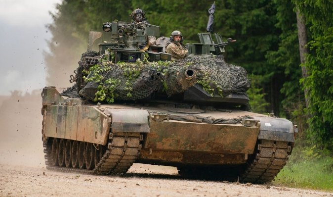 Abrams дають піхоті потужну вогневу підтримку. Як танки зі США воюють на Авдіївському напрямку