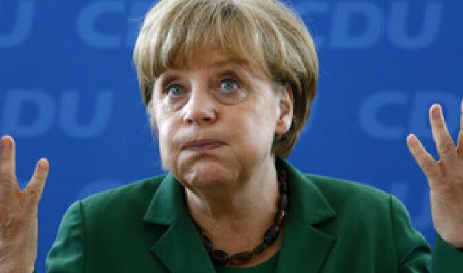 Меркель не приедет в Украину на матчи группового турнира Евро