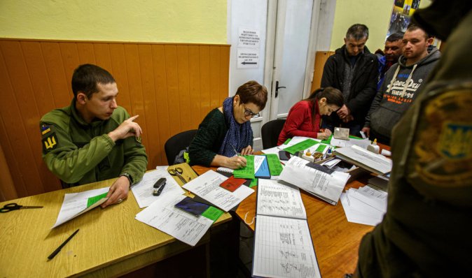 Мобілізація в Україні: який зразок заяви на отримання відстрочки (відео)