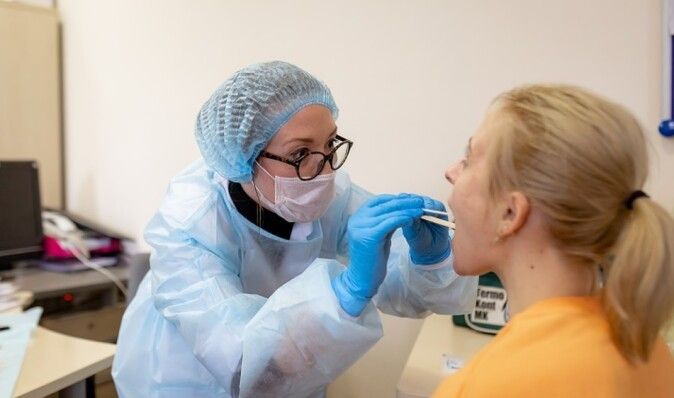 В Україні виявили перший випадок штаму коронавірусу "Пірола": подробиці