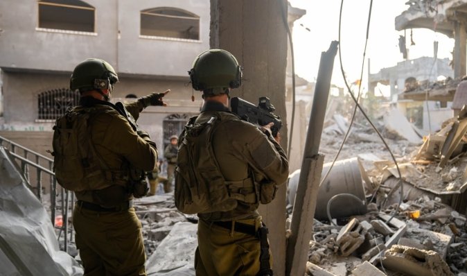 Байден підштовхує Ізраїль знизити інтенсивність бойових дій у Газі, — NYT