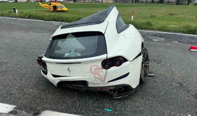 Ferrari розірвало навпіл: українська модель загинула у ДТП в Італії (фото, відео)