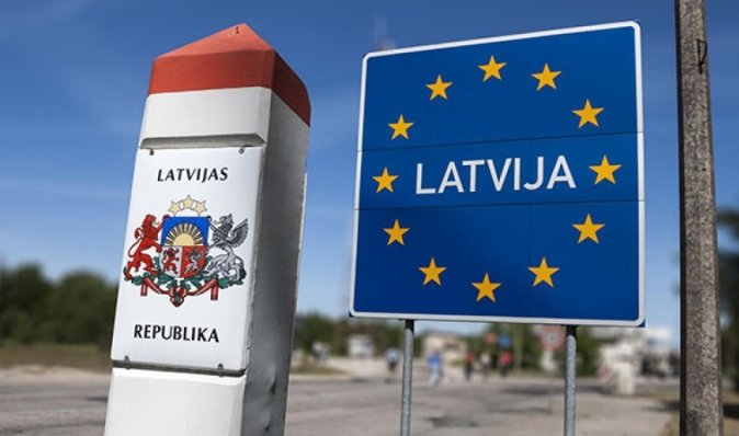 Називала себе противницею війни в Україні: Латвія відмовила в притулку громадянці РФ