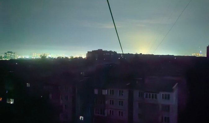 У російській Тулі прогриміли вибухи: 5 тисяч людей залишилися без світла (фото, відео)