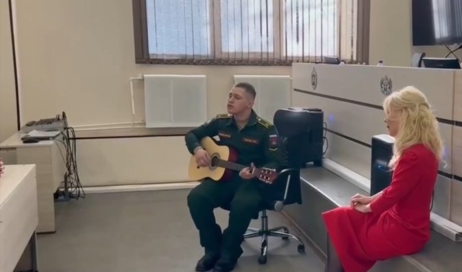 Катерина Мізуліна в РФ заспівала пісню гурту "Бумбокс", лідер якого служить у ЗСУ (відео)