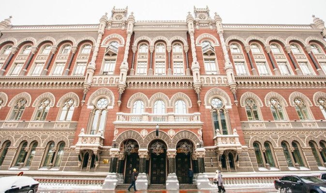 Подвійне валютне зростання. Чому минулого тижня доларів було продано більше, ніж попереднього