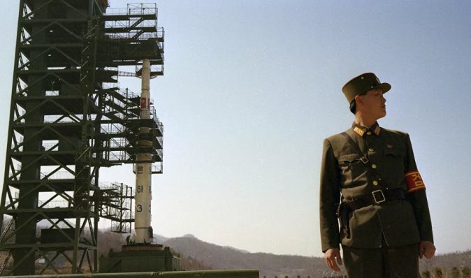 У КНДР випробували нову маневрену твердопаливну балістичну ракету