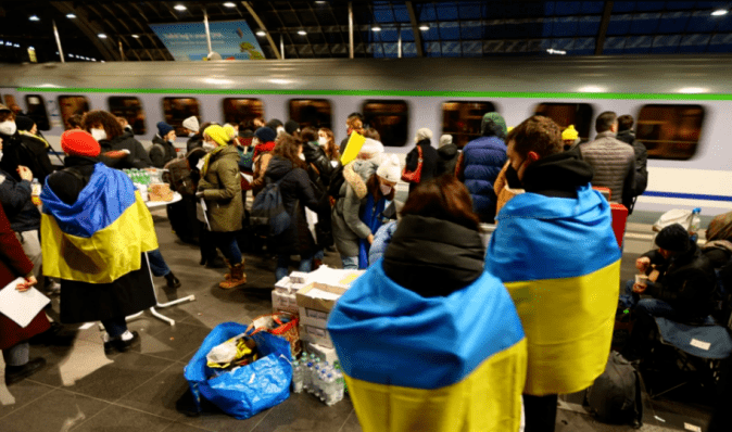 Щонайменше 10 млн біженців з України: в Німеччині прогнозують наслідки перемоги РФ, — ЗМІ