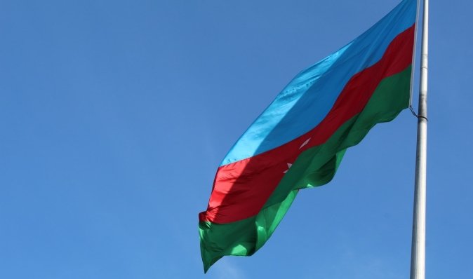 Азербайджанцы собирают средства для украинцев, - СМИ