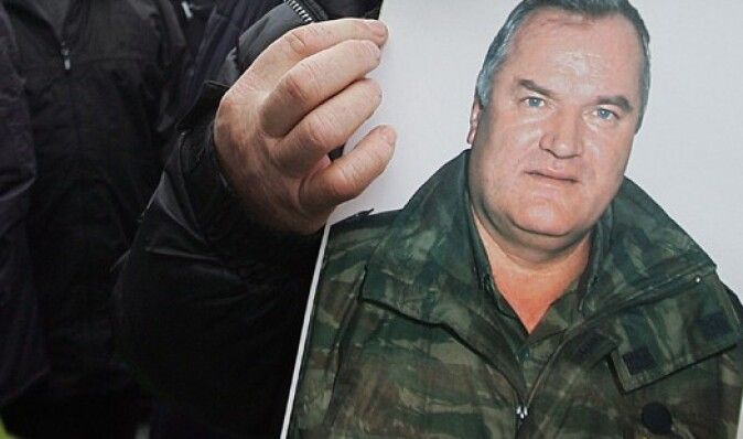 С Ратко Младича сняли часть обвинений
