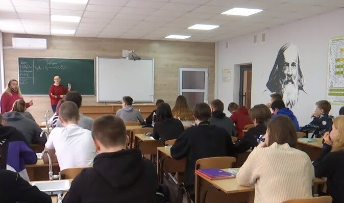 Кабмин предлагает отменить итоговую аттестацию школьников в Украине в 2023 году