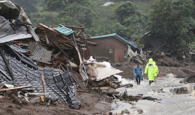 Загиблі, зниклі безвісти та серйозні руйнування: наслідки злив у Південній Кореї
