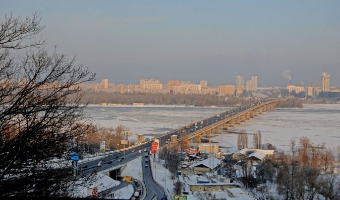 Визнані недієздатними: мости Метро і Патона в Києві не можна використовувати, — експерт