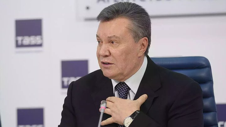 Допустили ошибку: в ЕС отменили санкции против Януковича и его сына