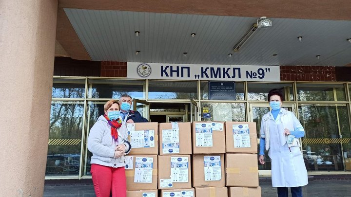 Страховая компания ARX - помощь медикам и новые продукты для защиты украинцев от COVID-19