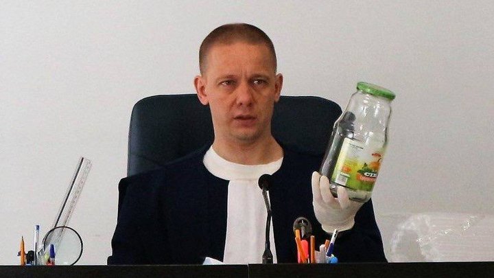 Денежные банки: судьи исследовали вещественные доказательства по делу Чауса (фото)