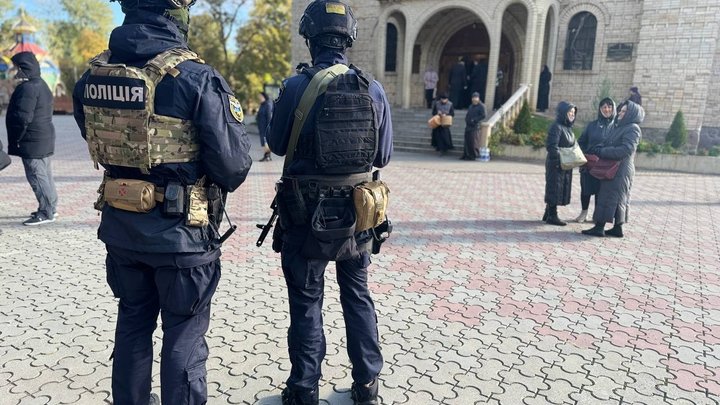 Штурм собору в Черкасах: поліція відкрила кримінальне провадження, деталі (фото, відео)