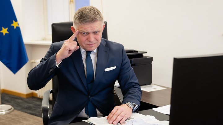 Проблемы со здоровьем: Фицо не полетел на саммит по поддержке Украины