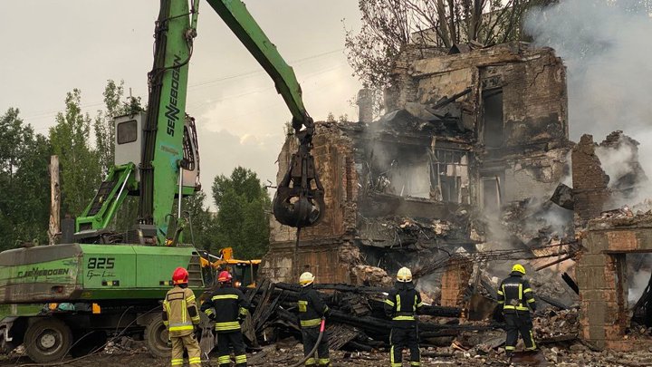 Считались пропавшими без вести: количество жертв ракетной атаки по Днепру возросло