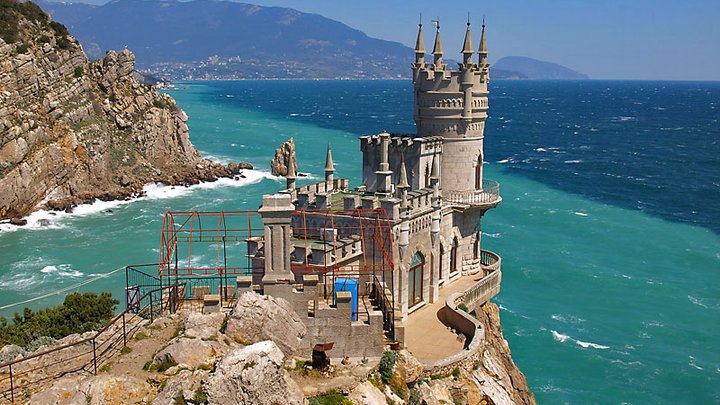 В России открылся туристический центр Крыма 