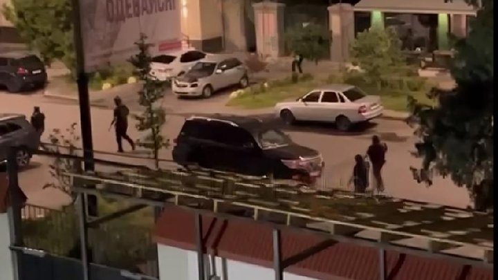 В России снова сообщили о стрельбе в Махачкале: что говорят в МВД (видео)