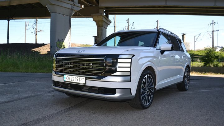 Роскошный гигант: тест-драйв нового кроссовера Hyundai Palisade