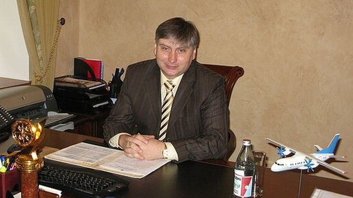 Брата судді Вовка звільнили зі Служби зовнішньої розвідки