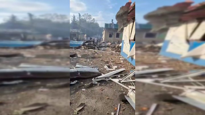 Россия нанесла удар 12 УАБами по рынку в Днепропетровской области: много пострадавших (видео)