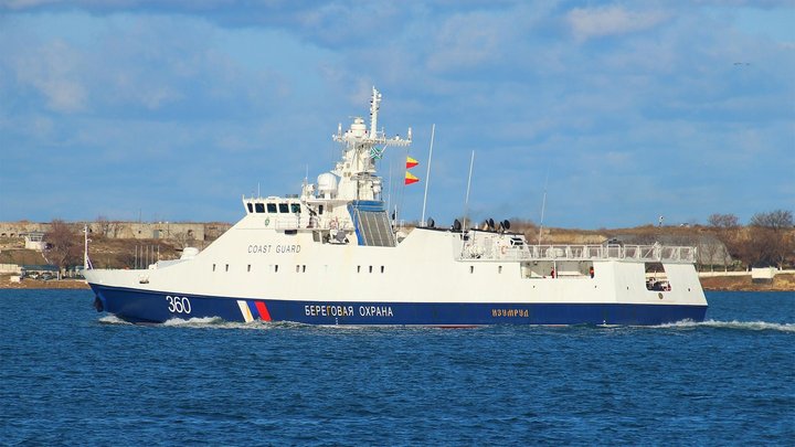 ЗСУ знищили корабель РФ "Ізумруд": ВМС оприлюднили супутникові знімки після удару