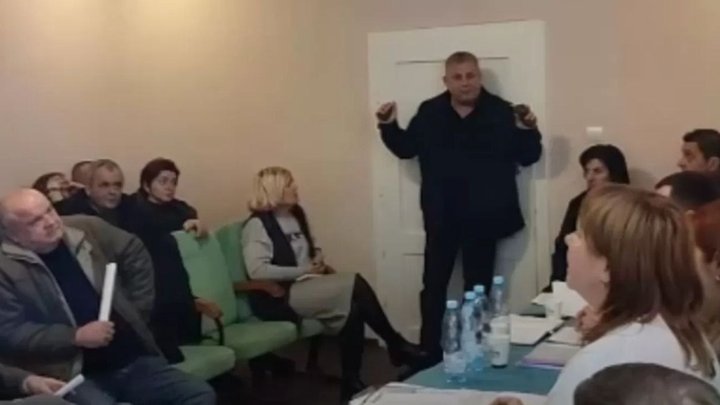 Погибли двое: депутату, взорвавшему гранаты в сельсовете Закарпатья, грозит пожизненный срок