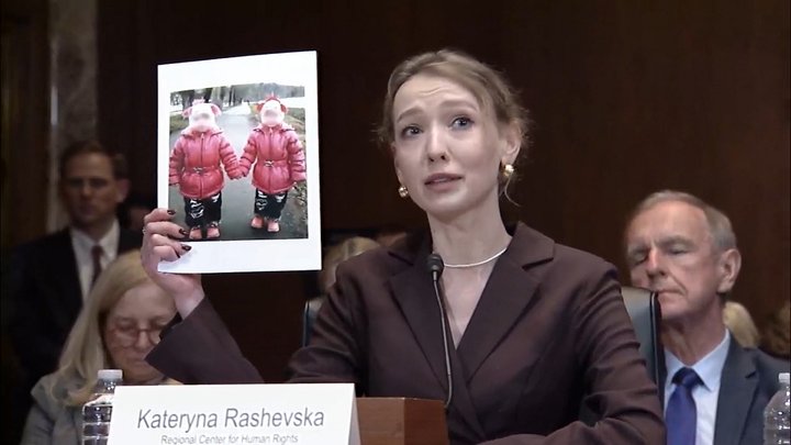 Россия отправляет похищенных украинских детей в лагеря в Северной Корее на "перевоспитание"