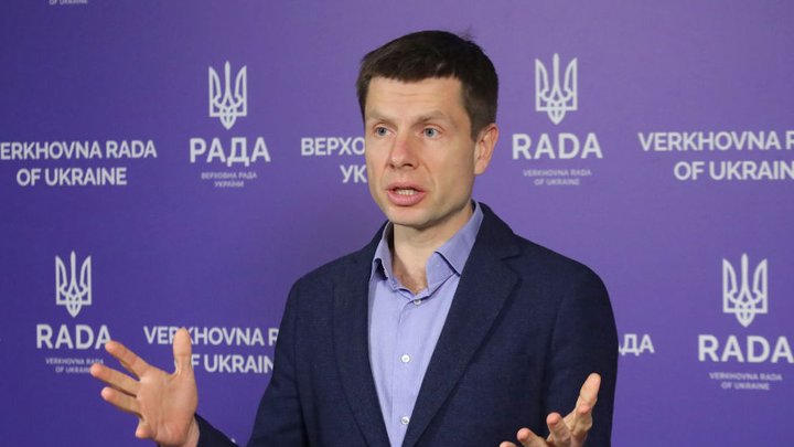 Гончаренко призвал не критиковать Трампа: что он сказал об отношениях с США