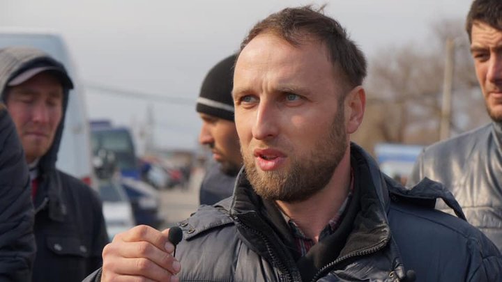 Крымские оккупанты давили на  Руслана Сулейманова, обвиняя в похищении сына