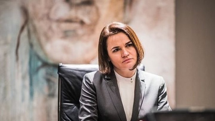 "Уже давно попрощались": власти Беларуси принудительно продали квартиру Тихановских