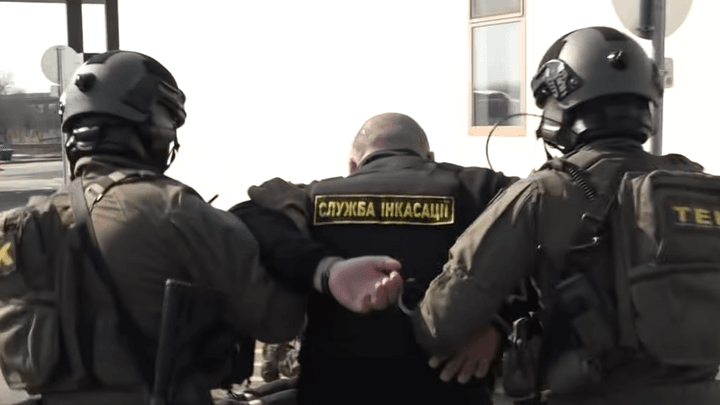 "Немає складу злочину": в Угорщині закрили справу проти українських інкасаторів