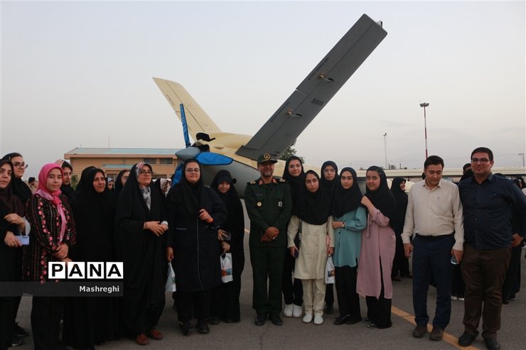 Іранські студенти і школярі, дрон Shahed-149, авіабаза "Шахід Карімі" в Кашані