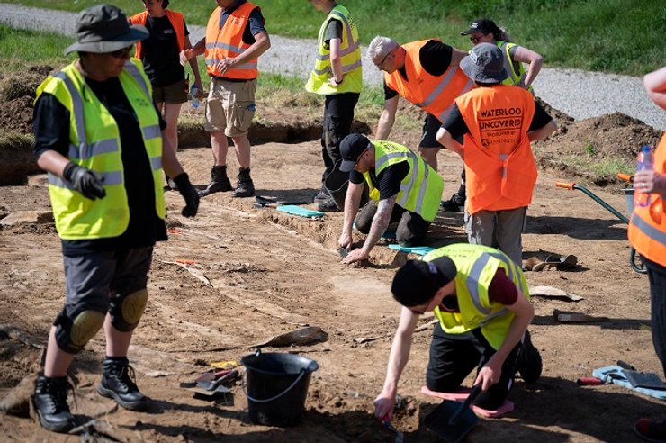 раскопки, ученые, фото