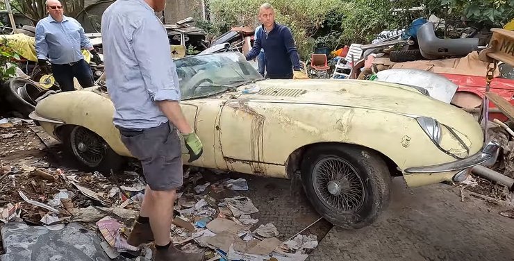 Jaguar E-Type, коллекция авто, ретро авто, заброшенные авто, Ac Ace, Land Rover