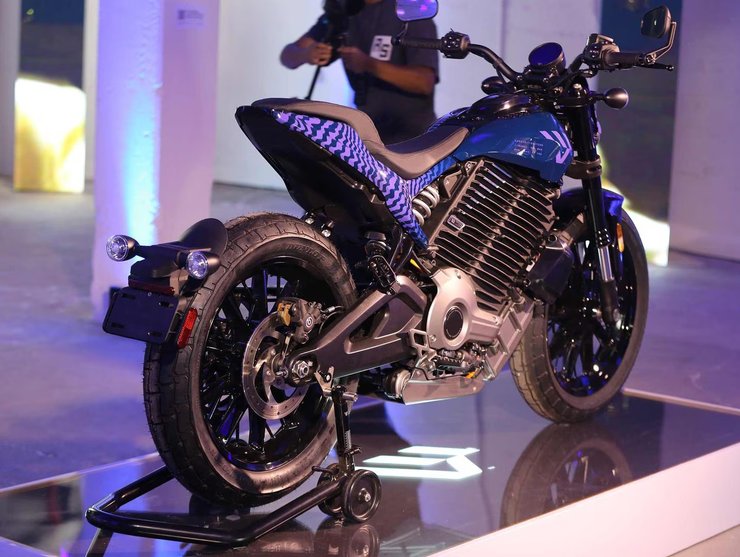 мотоцикл харлей девидсон